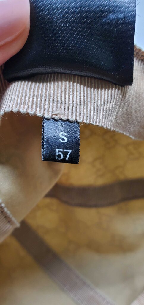Gucci GG canvas cap