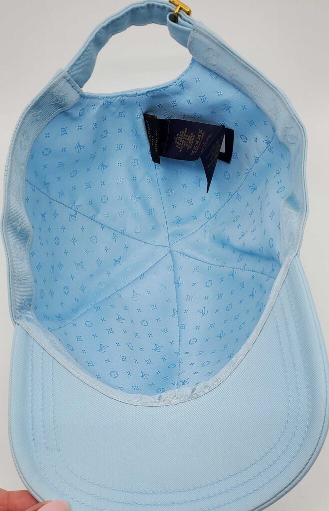 Louis Vuitton Signature Baseball Cap