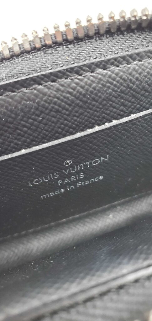 LOUIS VUITTON Monogram Eclipse Porte Monnaie Jour Zip Coin Purse