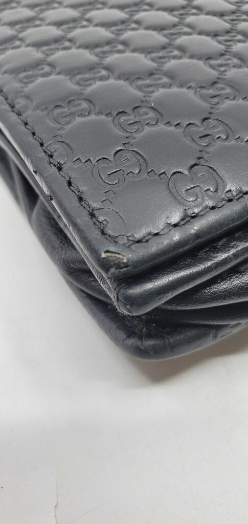 Gucci Microguccissima crossbody wallet on strap