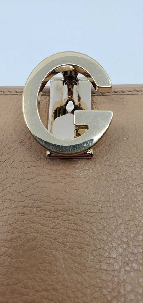 Gucci G-logo long wallet