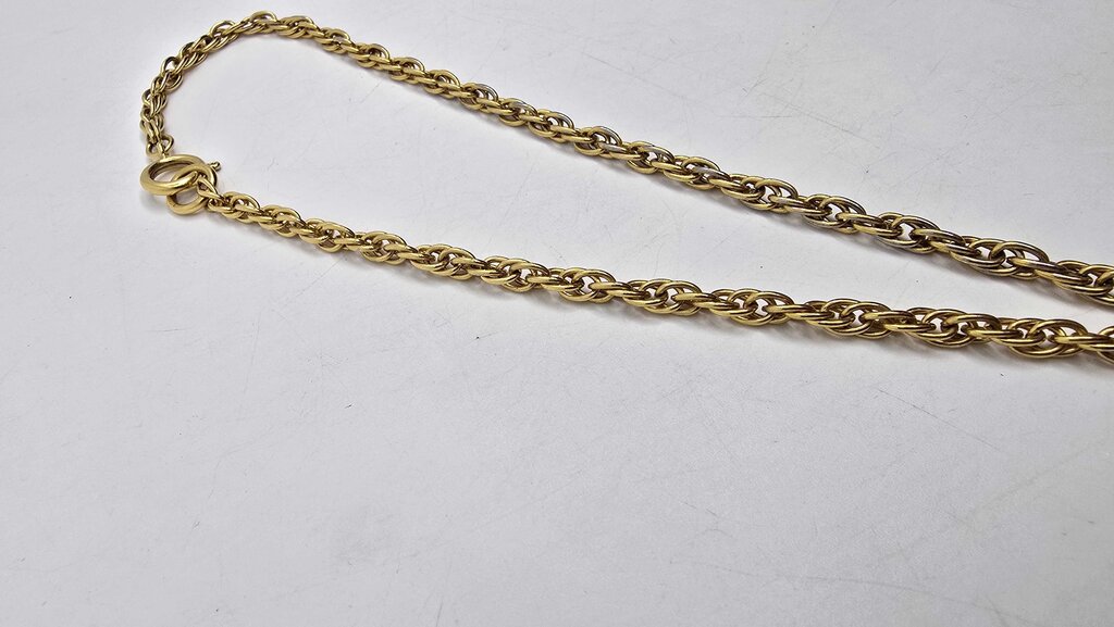 Chanel 95P Classic flap bag vintage necklace