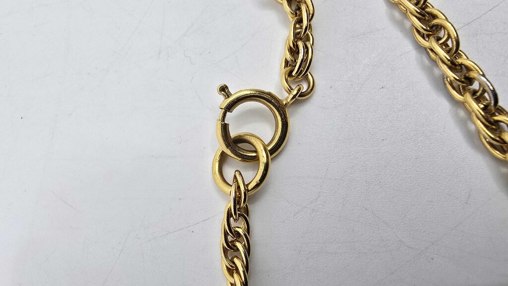 Chanel 95P Classic flap bag vintage necklace
