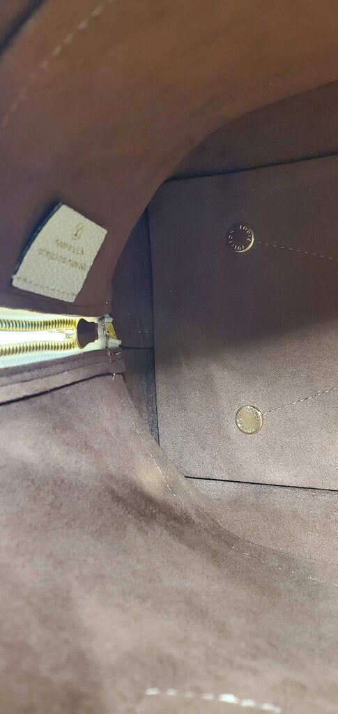 Louis Vuitton Neo Alma PM-cream Monogram Empreinte leather