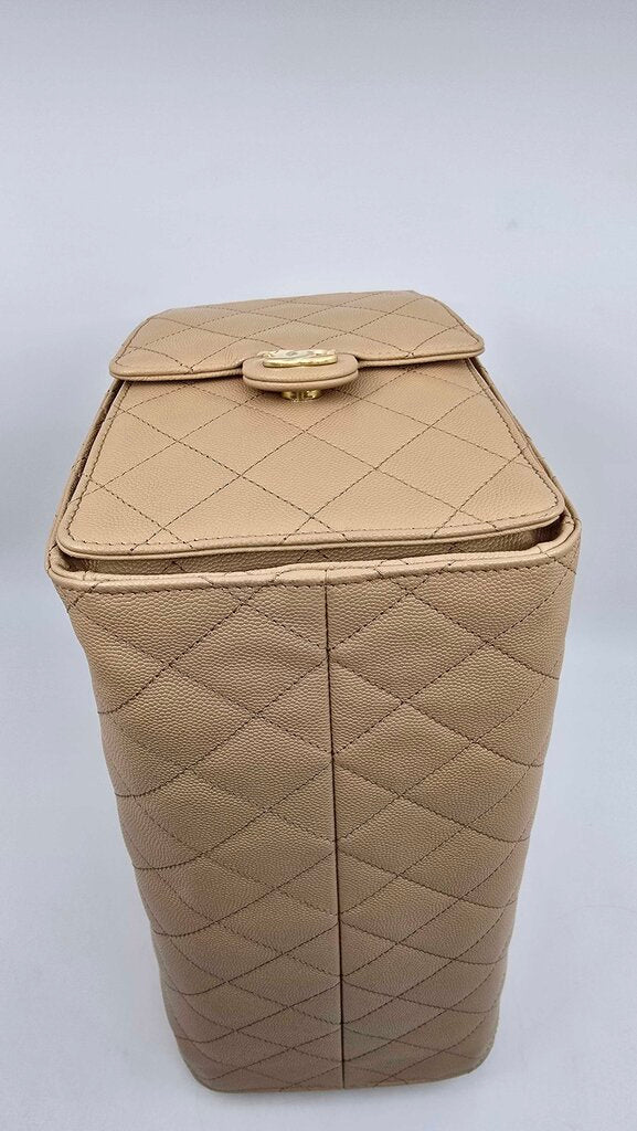 Chanel 25 Medium