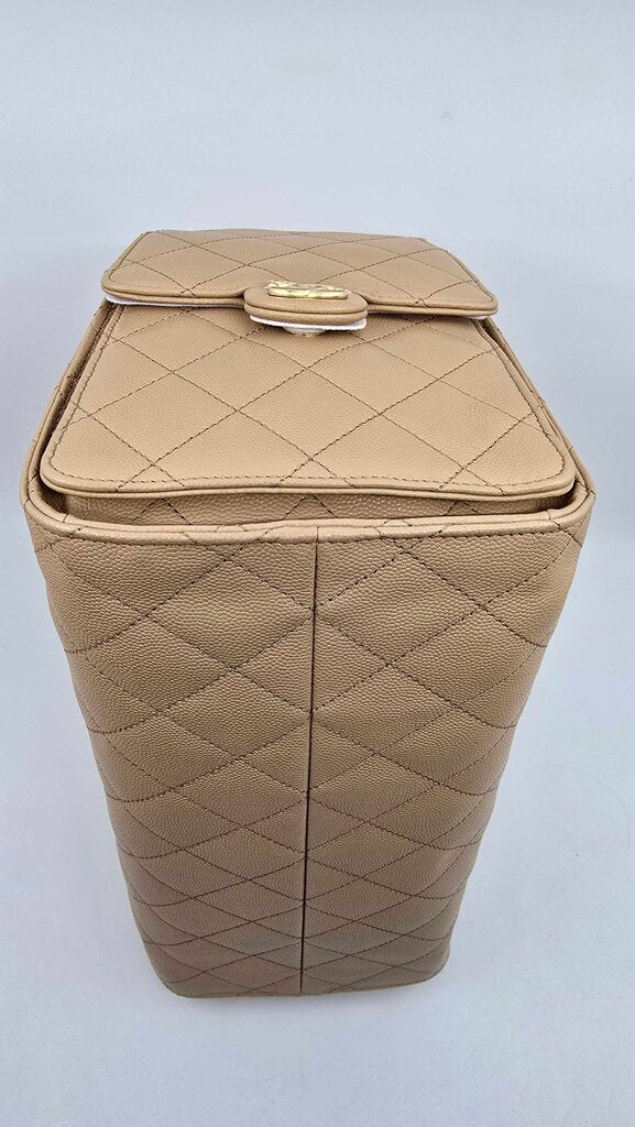 Chanel 25 Medium