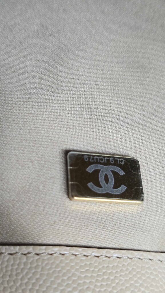 Chanel 25 Medium