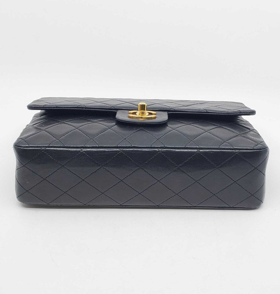 Chanel vintage 1989-1991 Classic medium double flap bag