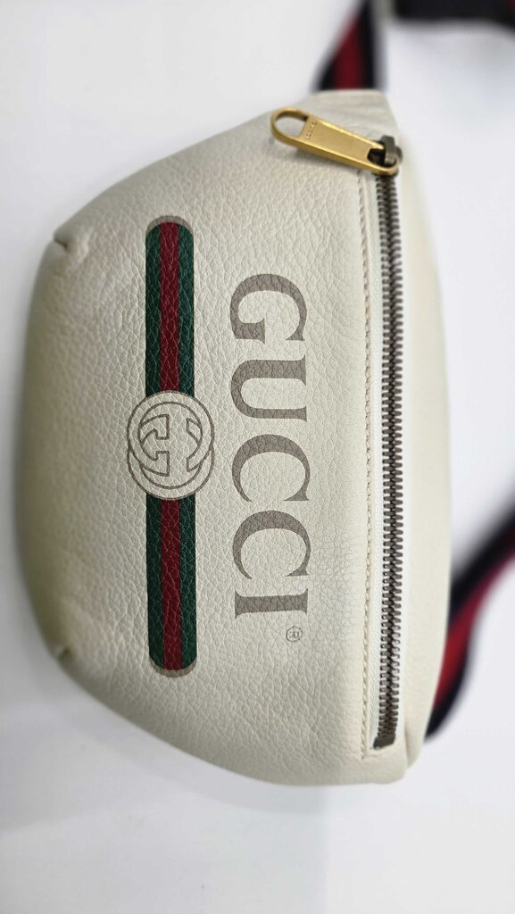 Gucci Grained Calfskin Small Logo Belt Bag