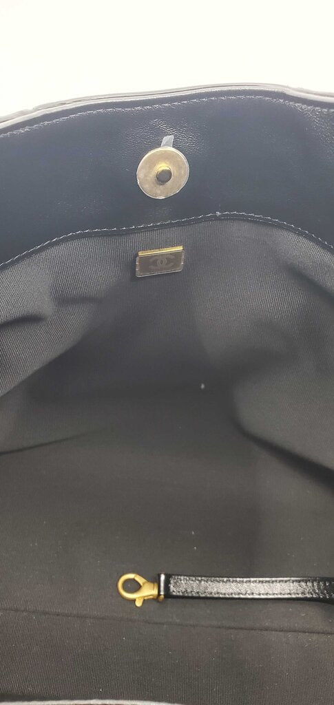 Chanel 2026 Maxi Hobo Bag in black suede with antique gold hardware