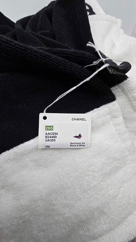 Chanel 2026 CC Beach Hobo bag