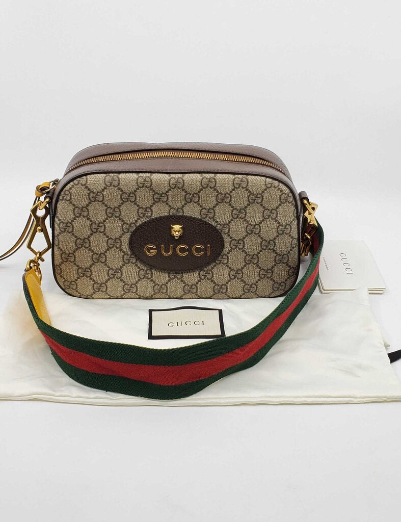Gucci Neo Vintage GG Supreme Camera Bag – Designer Luxuries Exchange
