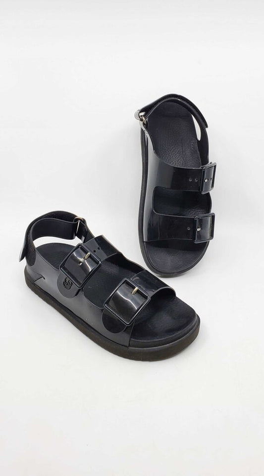 Gucci Double G rubber sandals
