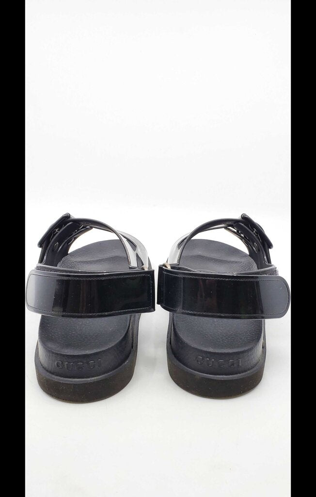 Gucci Double G rubber sandals