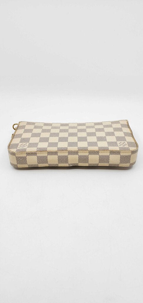 Louis Vuitton Pochette Félicie-Damier Azur