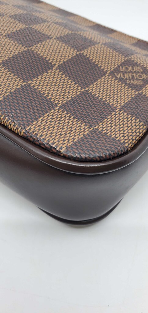 Louis Vuitton Damier Ebene Navona Pochette Accessories