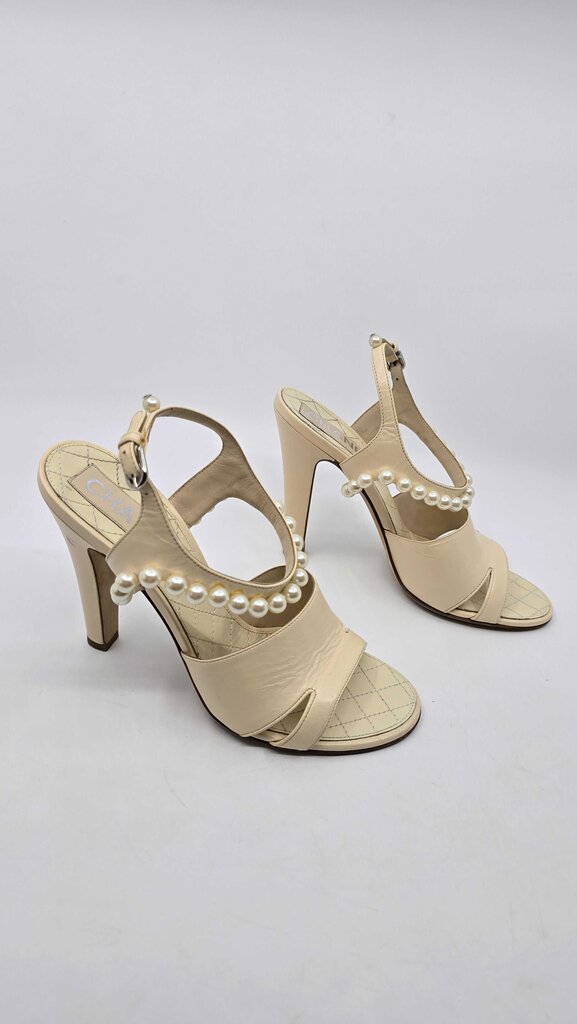 Chanel Pearl Accent Slingback Heels