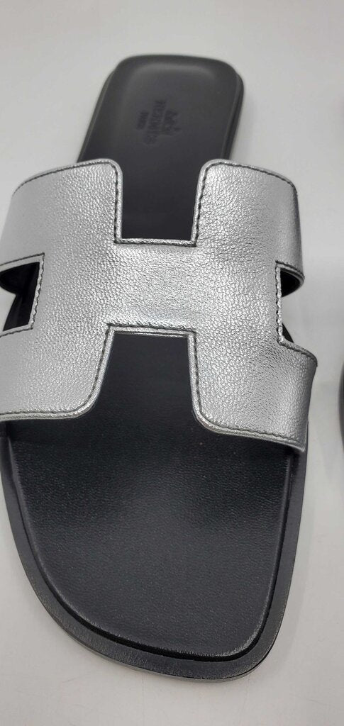 Hermes Oran Sandals