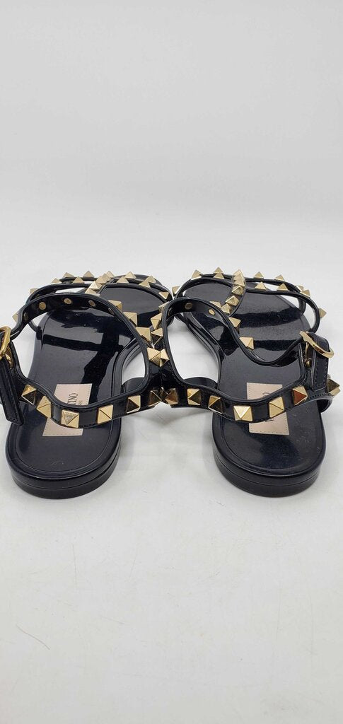 Valentino Garavani Rockstud Jelly Flat Gladiator Sandals