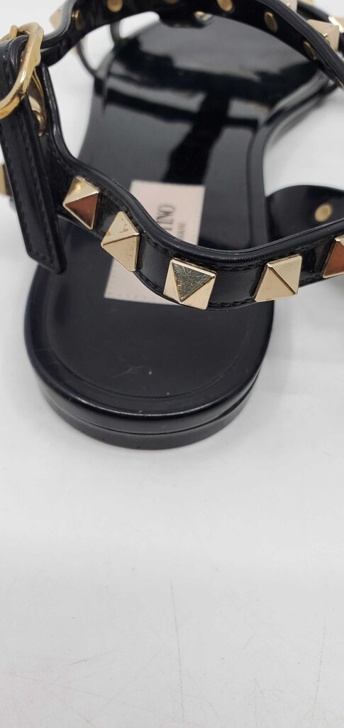Valentino Garavani Rockstud Jelly Flat Gladiator Sandals