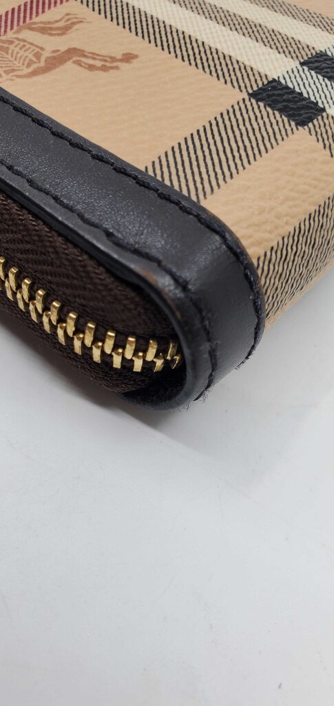 Burberry Haymarket check zippy wallet
