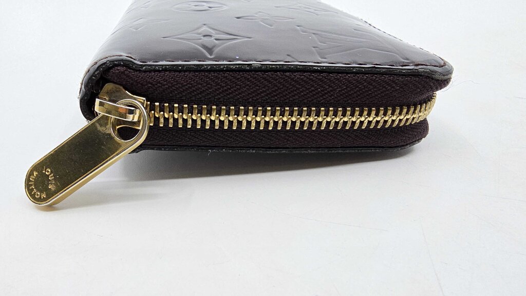 Louis Vuitton Monogram Amarante Vernis Zippy Wallet
