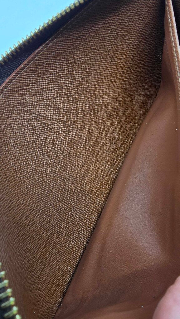Louis Vuitton Monogram Canvas Zippy Organizer Wallet