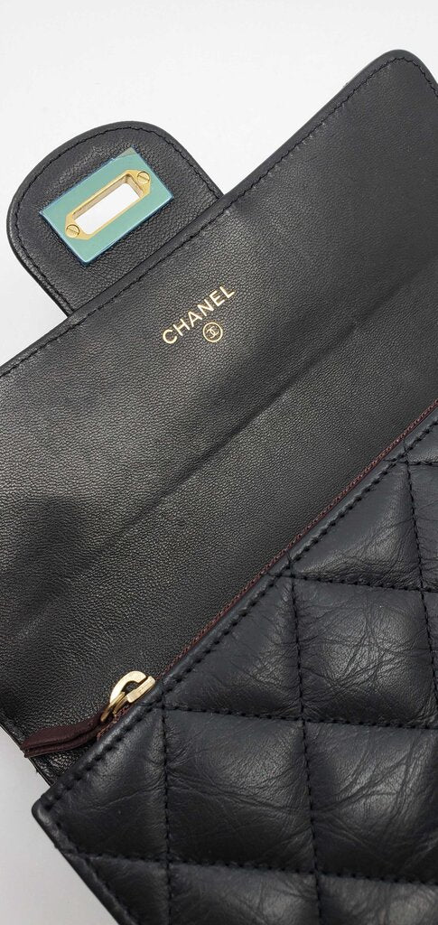 Chanel Reissue 2.55 flap Wallet
