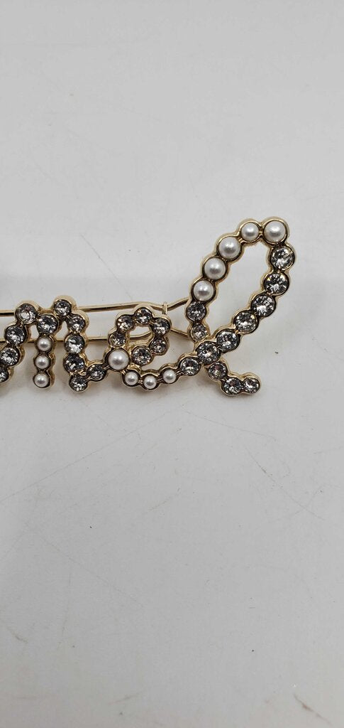 Chanel logo script barrette
