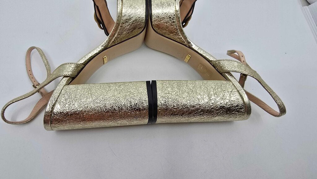 Gucci Leather GG Marmont Platform Sandals