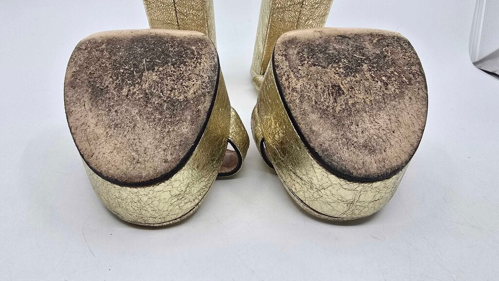 Gucci Leather GG Marmont Platform Sandals