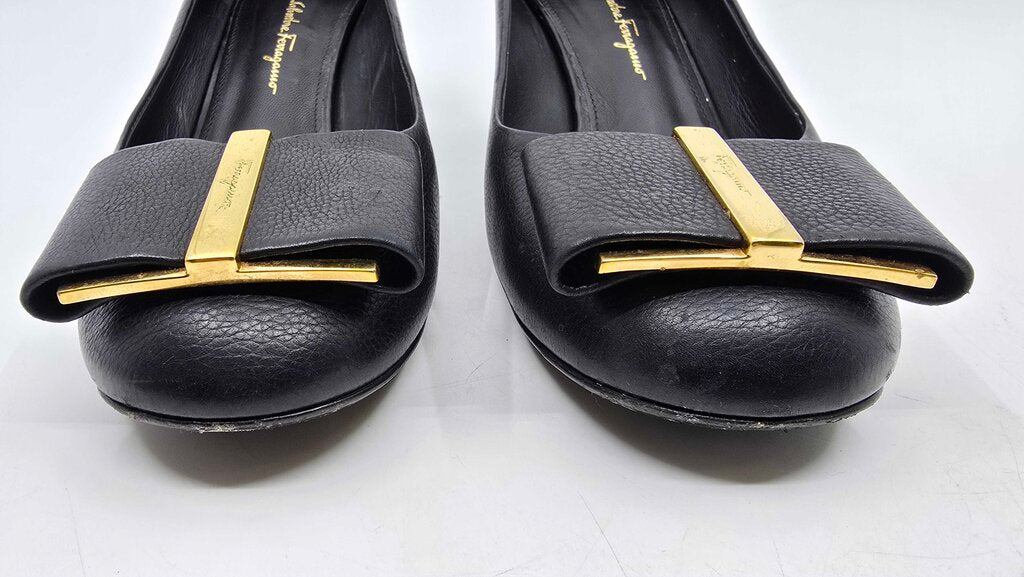 Salvatore Ferragamo Capua Leather Pumps