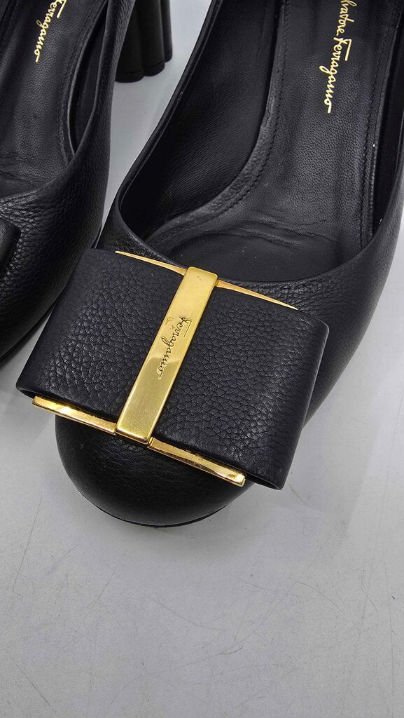 Salvatore Ferragamo Capua Leather Pumps