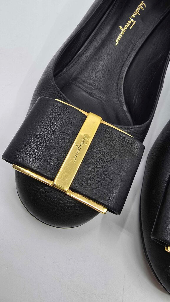 Salvatore Ferragamo Capua Leather Pumps