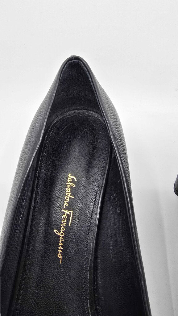 Salvatore Ferragamo Capua Leather Pumps