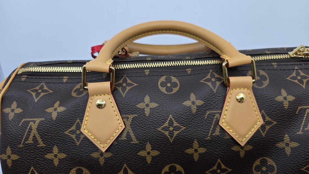 Louis Vuitton Speedy Soft 30 Crafty