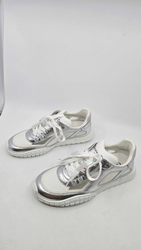 Dior Tech Athletic Sneakers