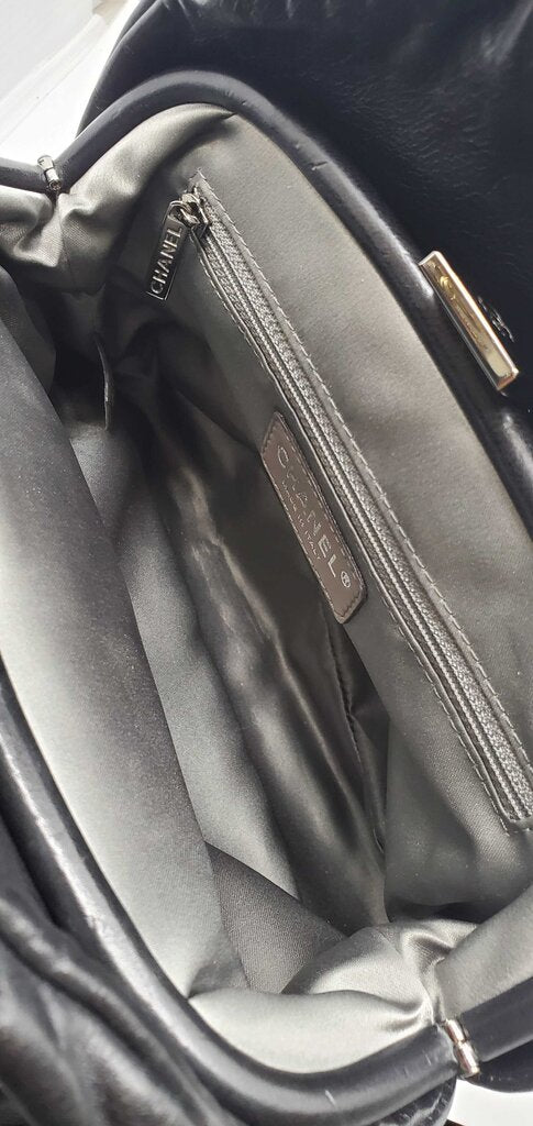 Chanel 2006-2008 Rock and Chain Lambskin Hobo Bag