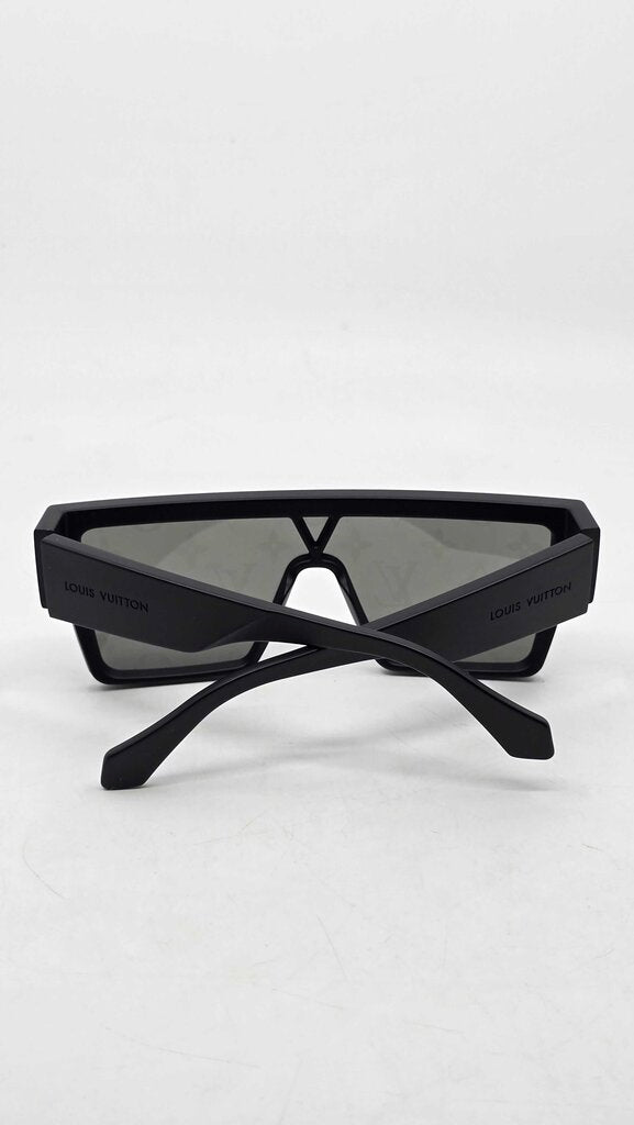 Louis Vuitton Waimea L Sunglasses
