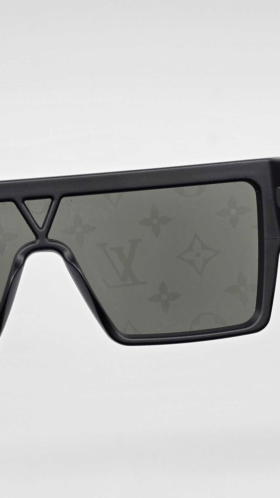 Louis Vuitton Waimea L Sunglasses
