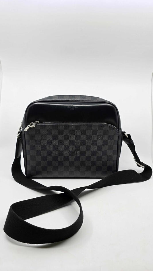 Louis Vuitton Damier Graphite Dayton Reporter PM messenger bag