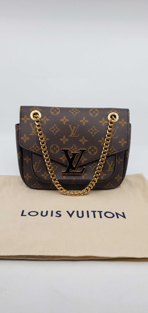 Louis Vuitton Passy handbag Monogram