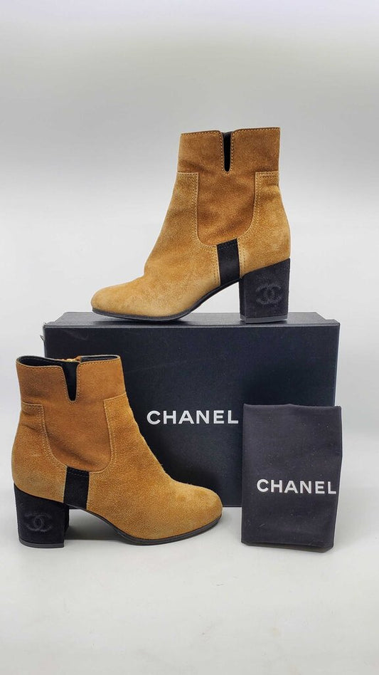 Chanel tan/black suede ankle boots
