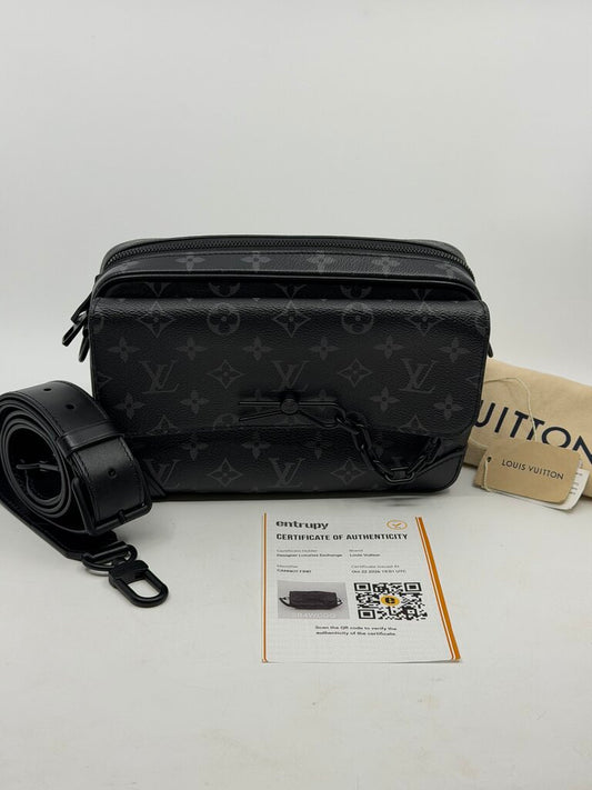 Louis Vuitton Steamer Messenger Monogram Eclipse